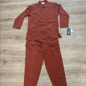 Vintage Maggie Sweet shirt and pants set